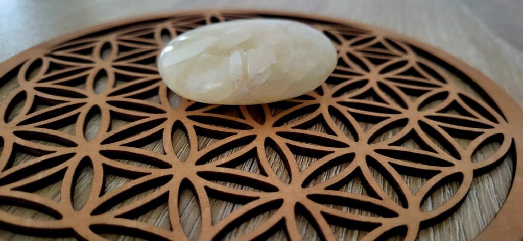 magnétiseur, pierre chakra, énergéticien à l'hermitage en Ille-et-Vilaine